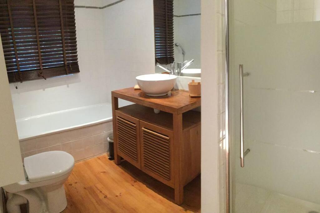 Апартаменты Studio Close Fourviere Very Quiet & Small Terrace Лион Экстерьер фото
